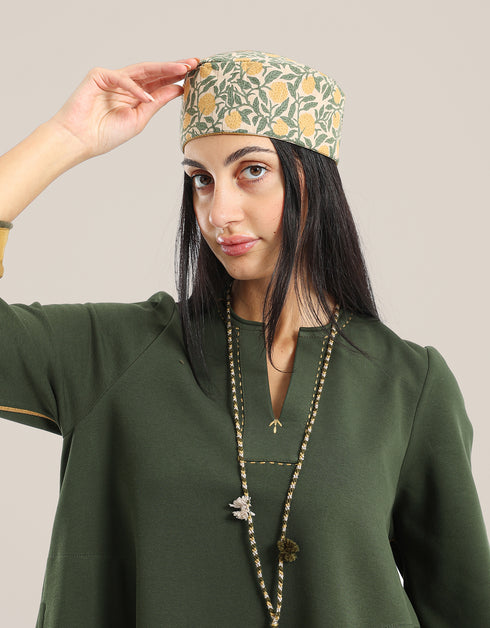 Reversible milton hat with embroidery with printed lining